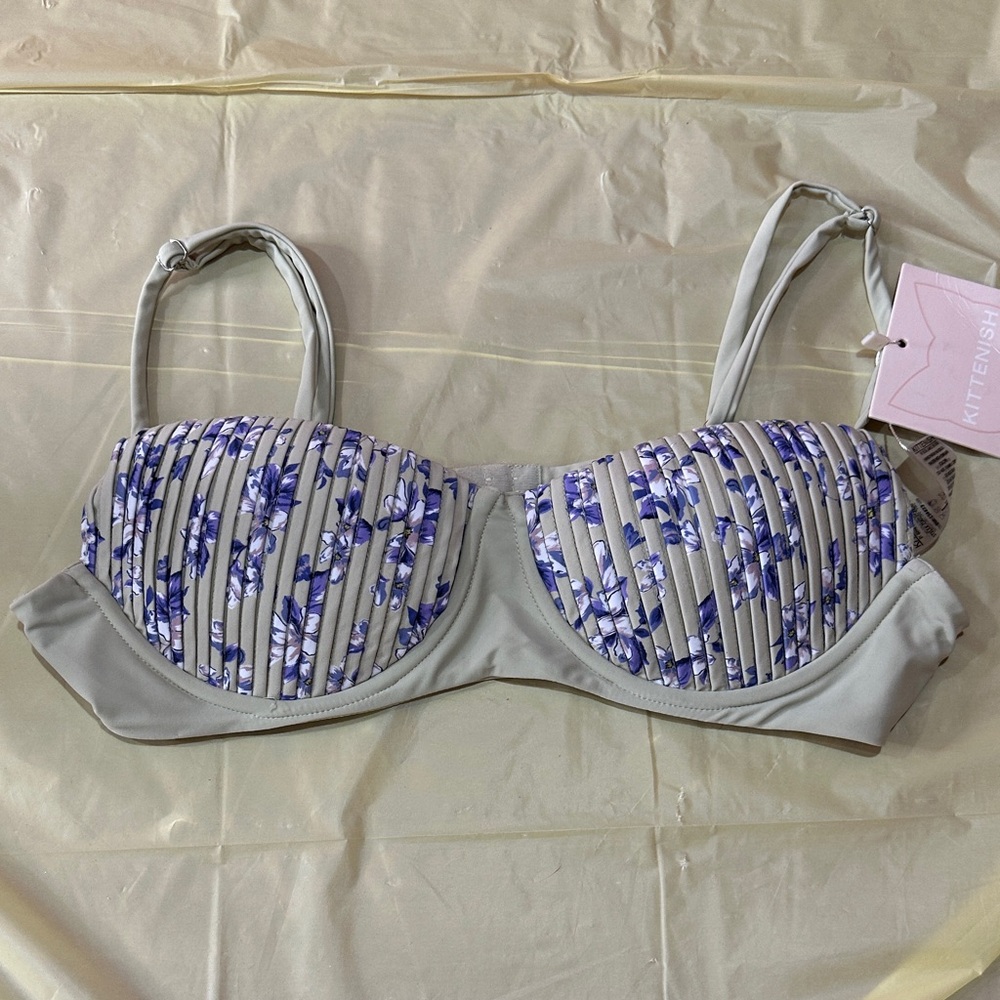 Kittenish Blue Floral and Gray Bra size large